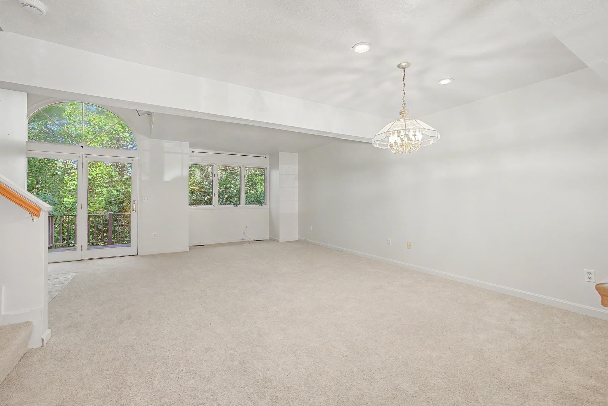 Condominium at 6 Lilac Ct # 6, Hopkinton MA 01748, Hopkinton, photo 5 of 31