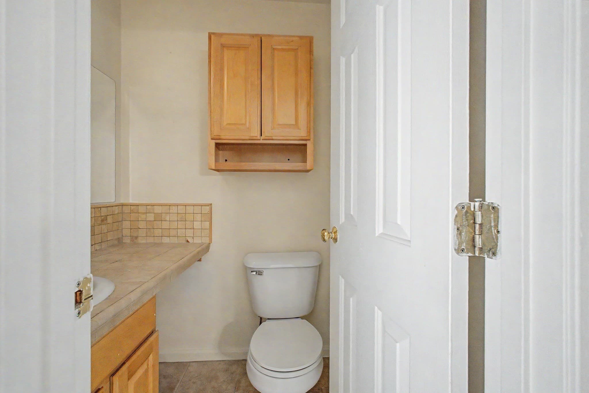 Condominium at 6 Lilac Ct # 6, Hopkinton MA 01748, Hopkinton, photo 11 of 31