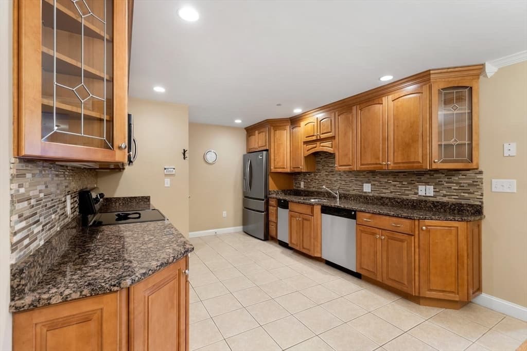 10 Pomeworth Street # K, Stoneham MA 02180 photo 12
