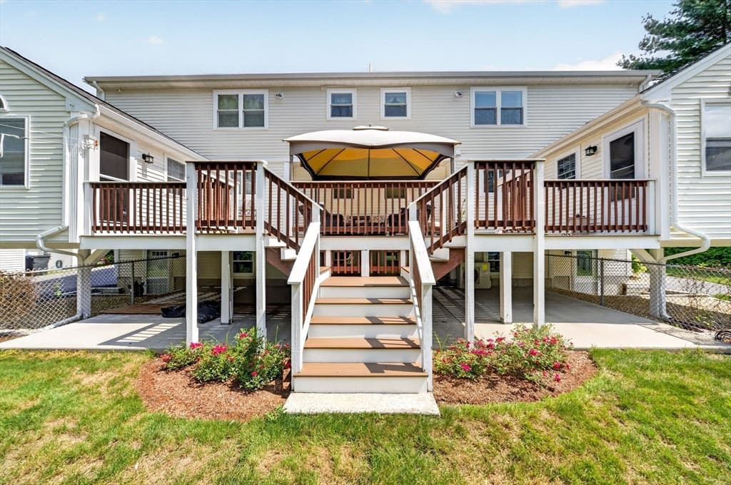 360 Myricks St, Taunton MA 02718 photo 4