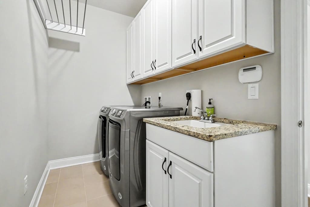 21 Phoebe St # 21, Methuen MA 01844 photo 27