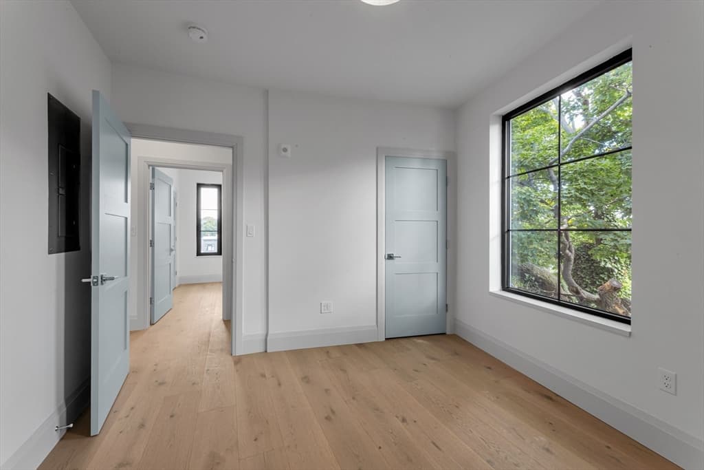 34 Oak Street # 304, Boston MA 02136 photo 12