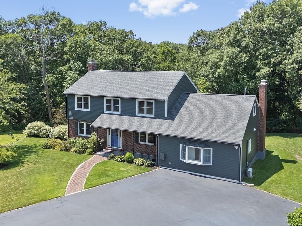 137 Harrington Road, Waltham MA 02452 photo 2
