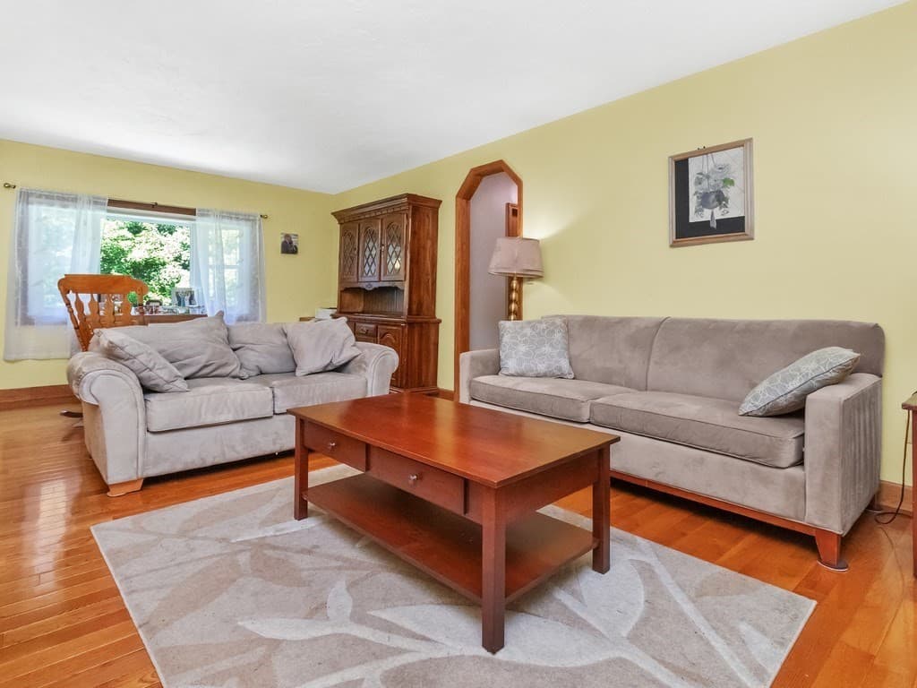 137 Harrington Road, Waltham MA 02452 photo 7
