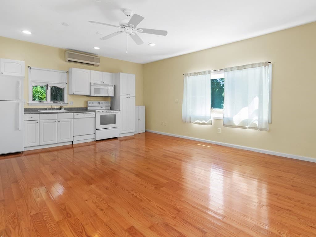 137 Harrington Road, Waltham MA 02452 photo 21