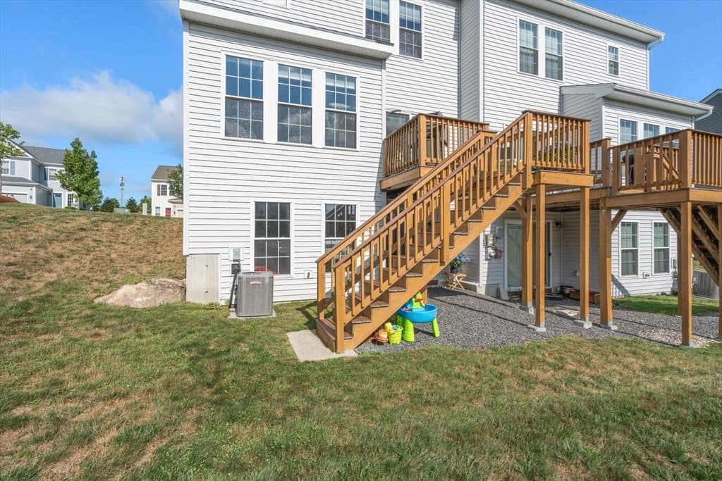 49 Walnut Way # 49, Hopkinton MA 01748 photo 38