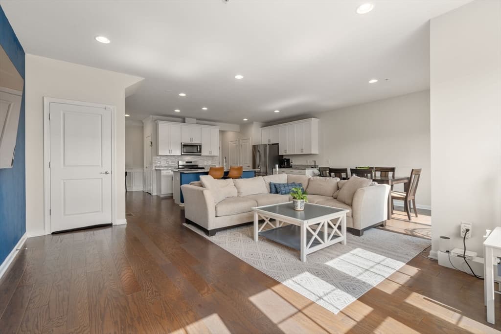 49 Walnut Way # 49, Hopkinton MA 01748 photo 14