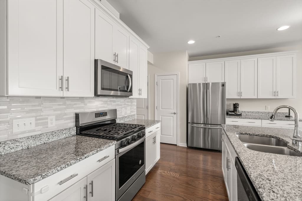 49 Walnut Way # 49, Hopkinton MA 01748 photo 11