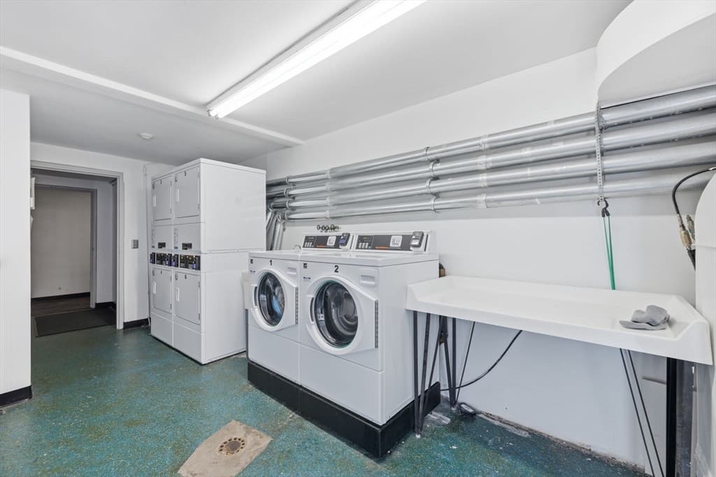 269 Harvard St # 14, Cambridge MA 02139 photo 20