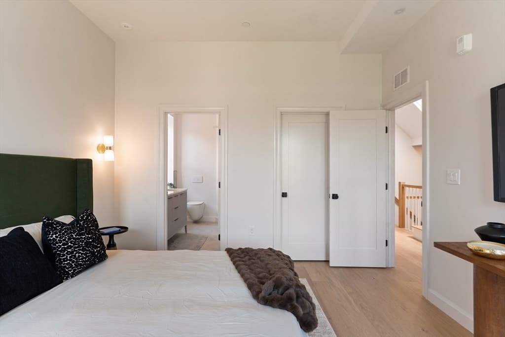 75 Lubec PH, Boston MA 02128 photo 10