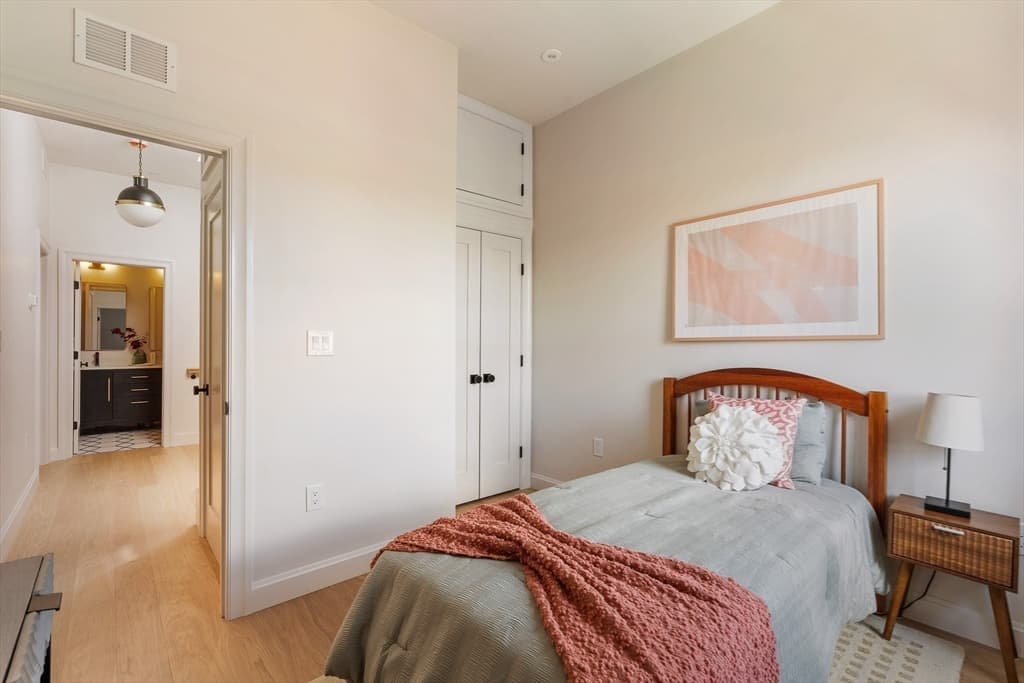 75 Lubec PH, Boston MA 02128 photo 14