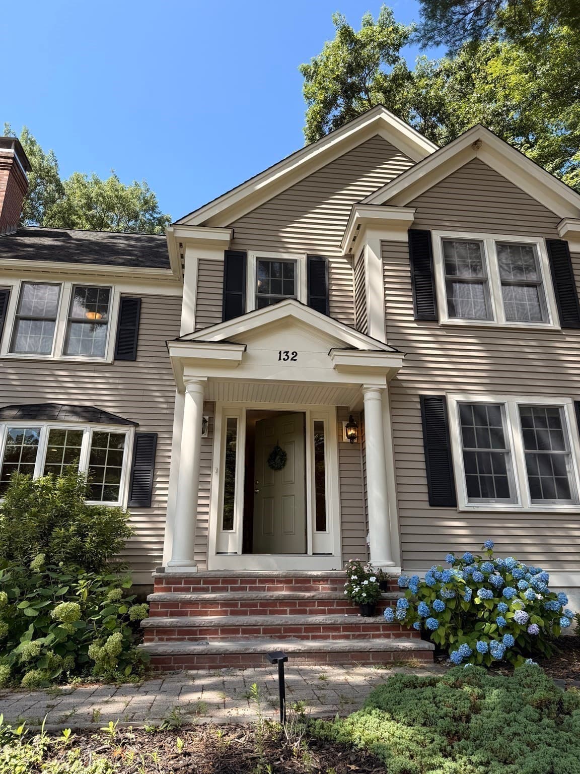 Single Family Residence at 132 Central St, North Reading MA 01864, North Reading, photo 2 of 39