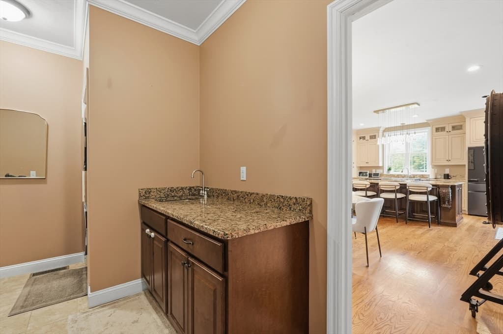 223 Tiffany St, Attleboro MA 02703 photo 14