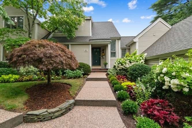 51 Brassie Way # 51, North Reading MA 01864