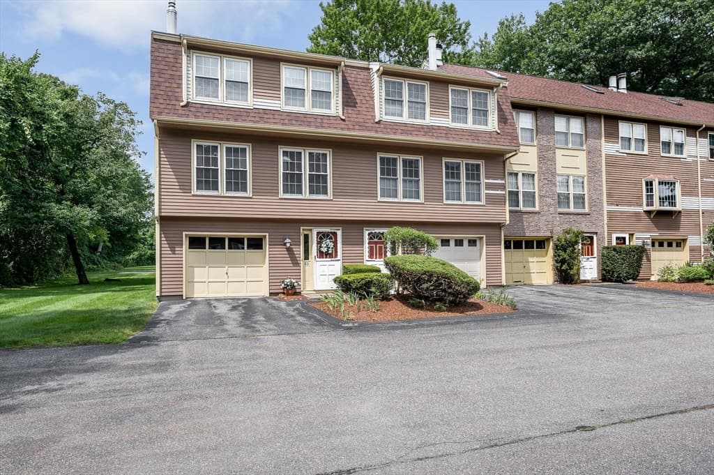 80 Heritage Dr # 80, Tewksbury MA 01876 photo 2