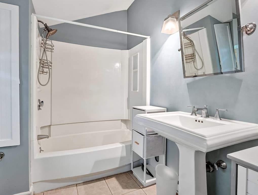 4 Sherman Road, Stoneham MA 02180 photo 22