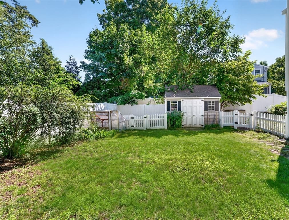 4 Sherman Road, Stoneham MA 02180 photo 29