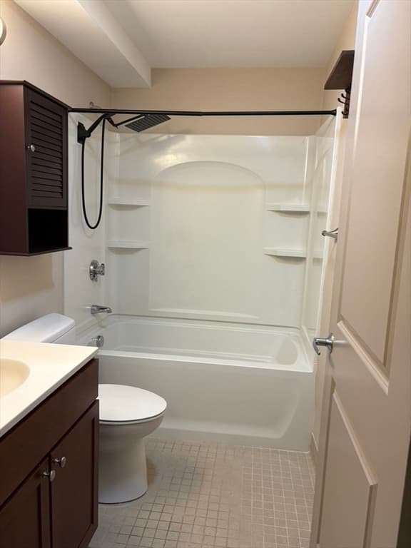 Condominium at 277 W Main St # 46, Marlborough MA 01752, photo 16 of 26