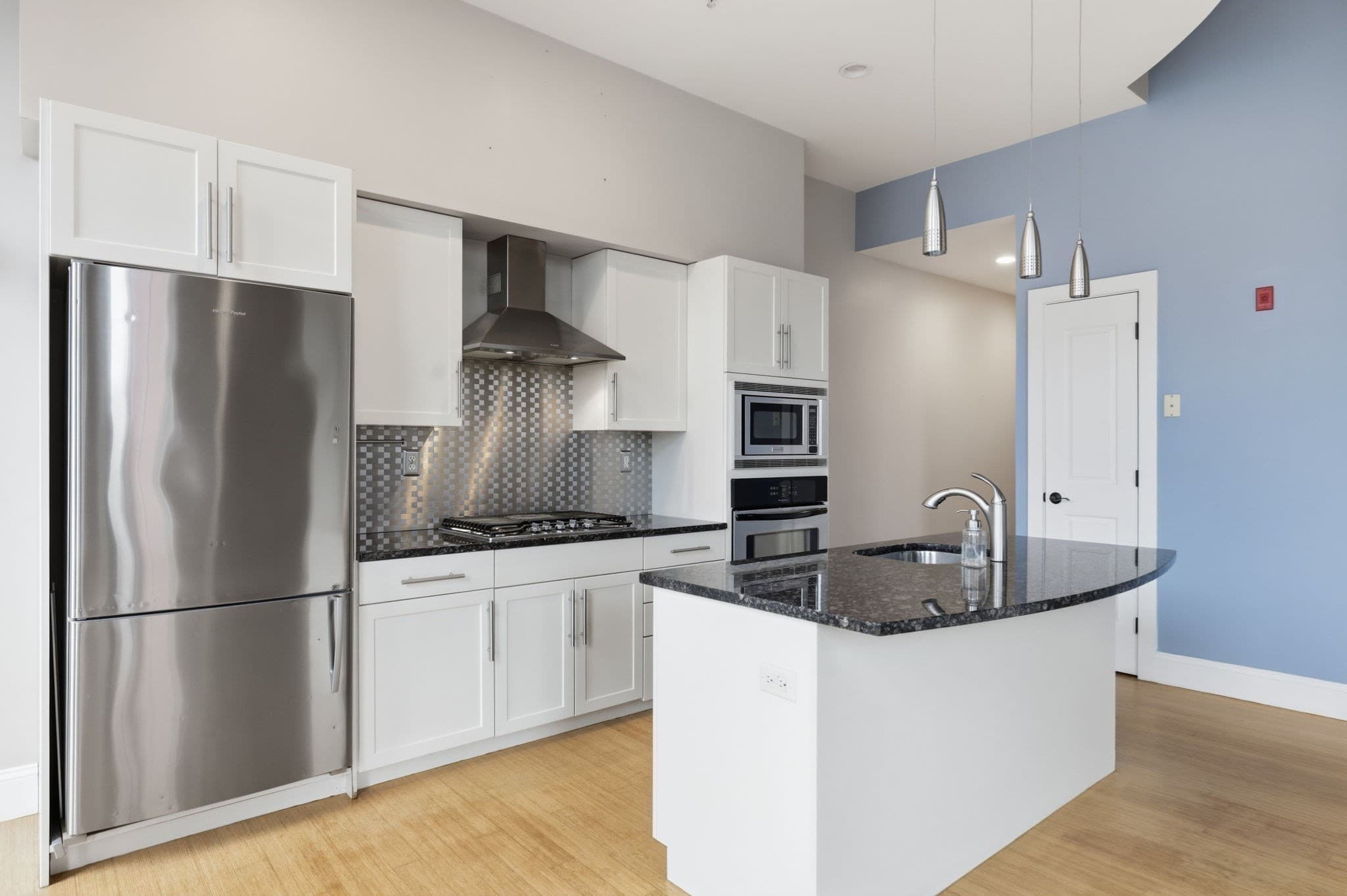Condominium at 30 Market St # 1, Lowell MA 01852, photo 13 of 42
