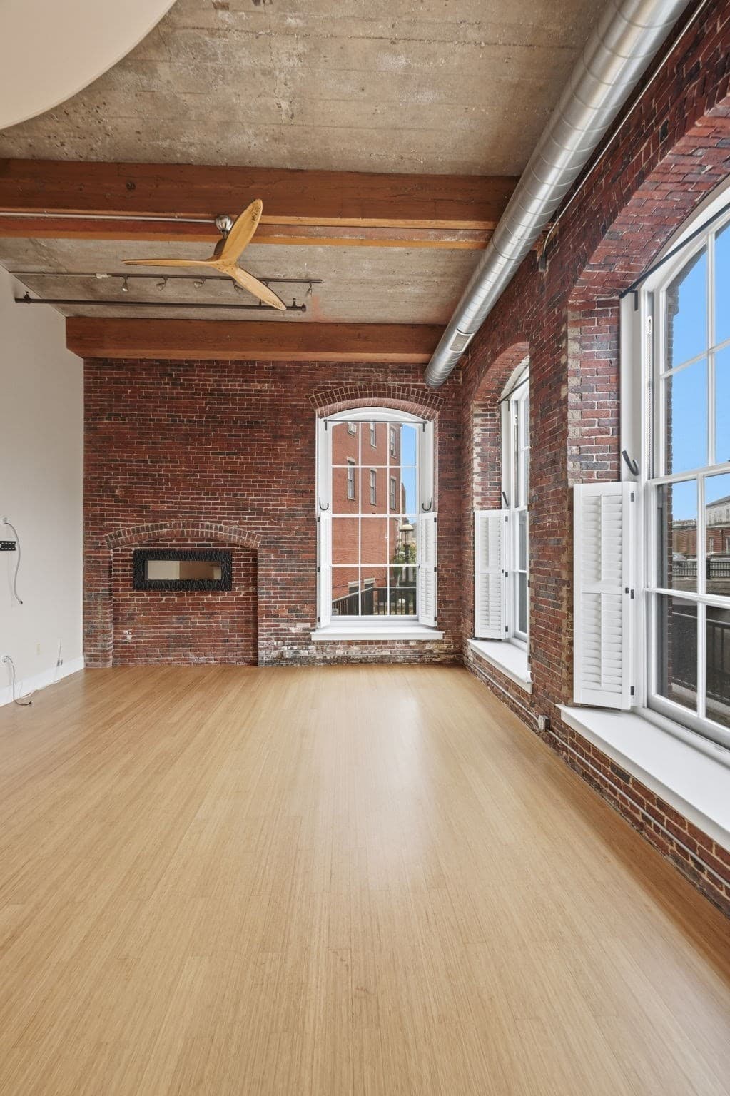 Condominium at 30 Market St # 1, Lowell MA 01852, photo 22 of 42
