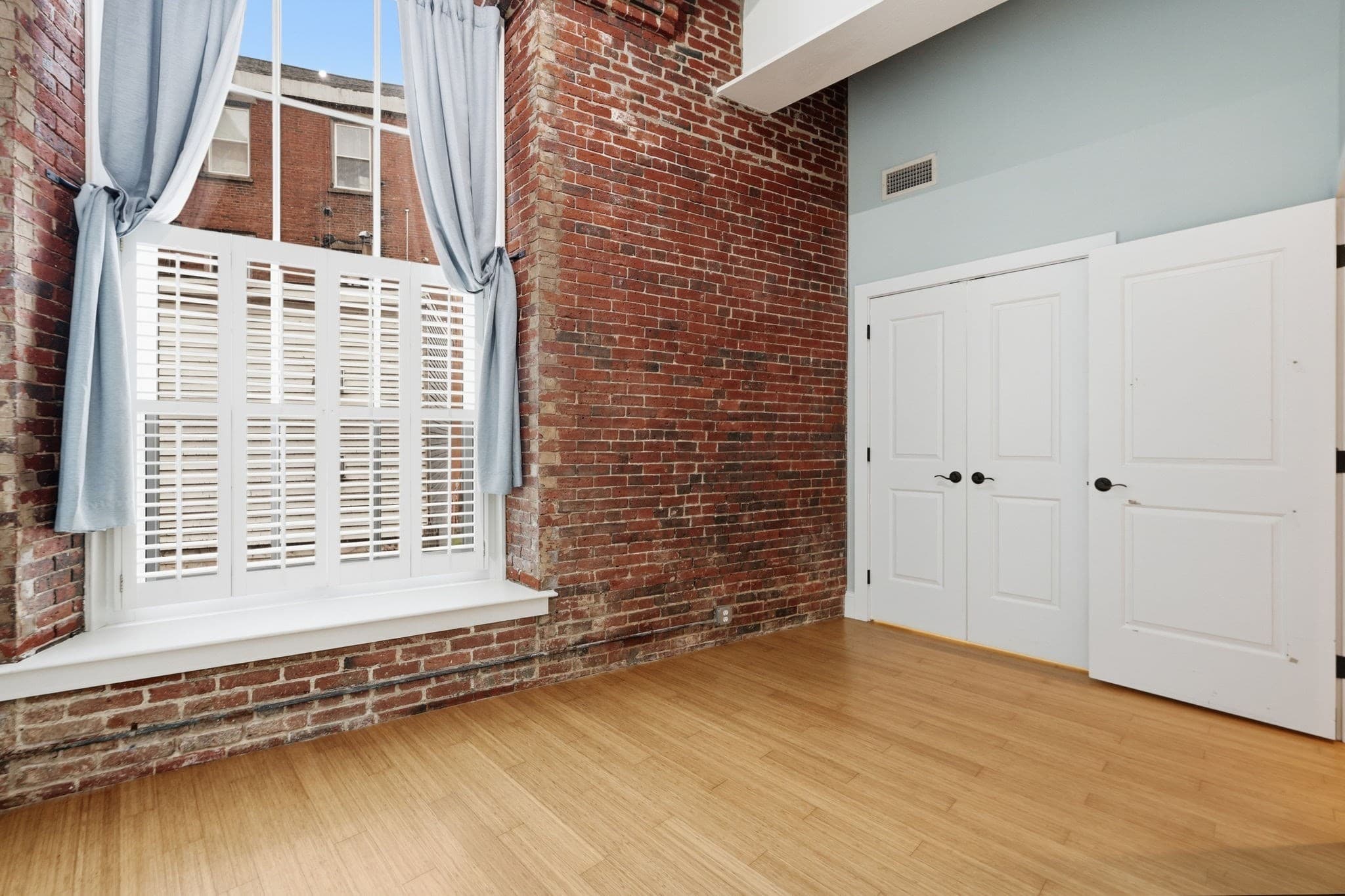 Condominium at 30 Market St # 1, Lowell MA 01852, photo 32 of 42