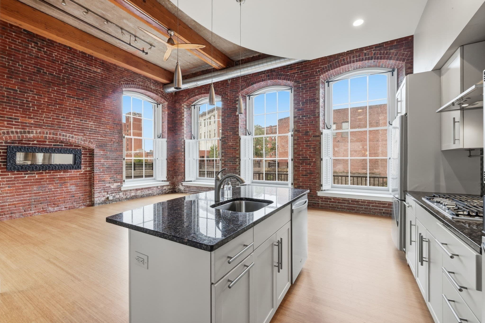 Condominium at 30 Market St # 1, Lowell MA 01852, photo 33 of 42