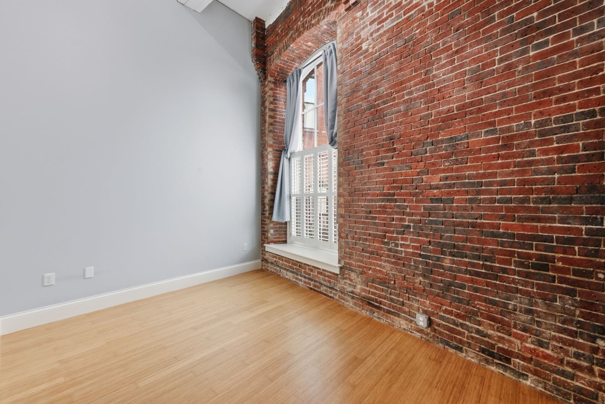 Condominium at 30 Market St # 1, Lowell MA 01852, photo 29 of 42
