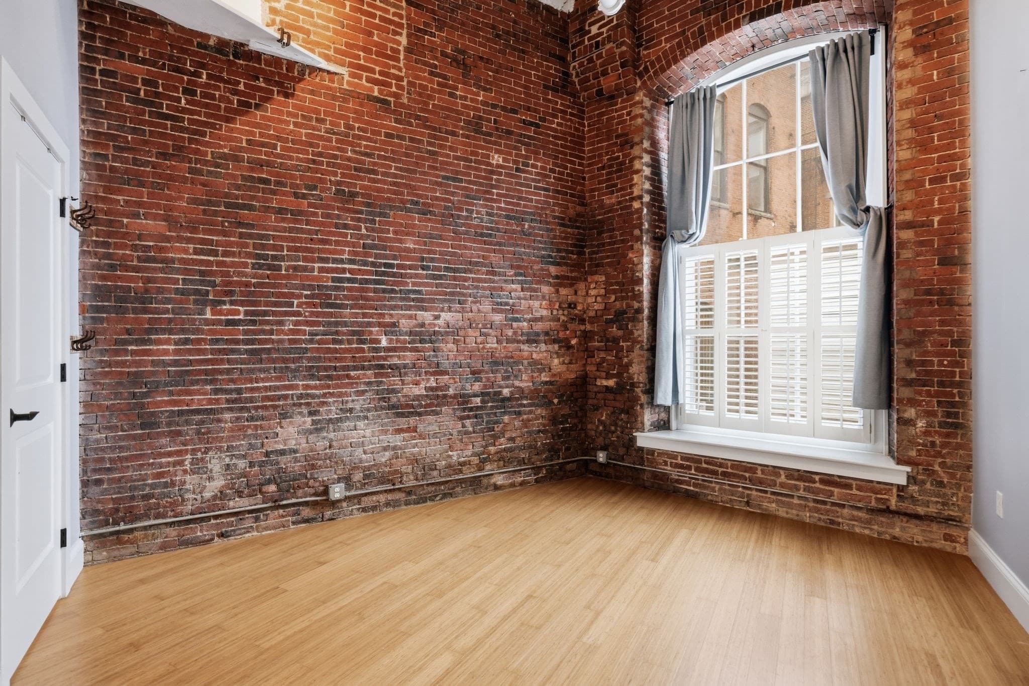 Condominium at 30 Market St # 1, Lowell MA 01852, photo 25 of 42