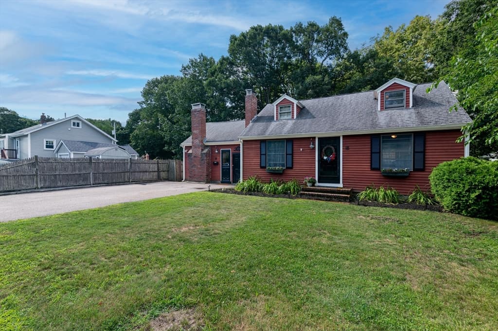 18 Durant Road, Weymouth MA 02190 photo 2