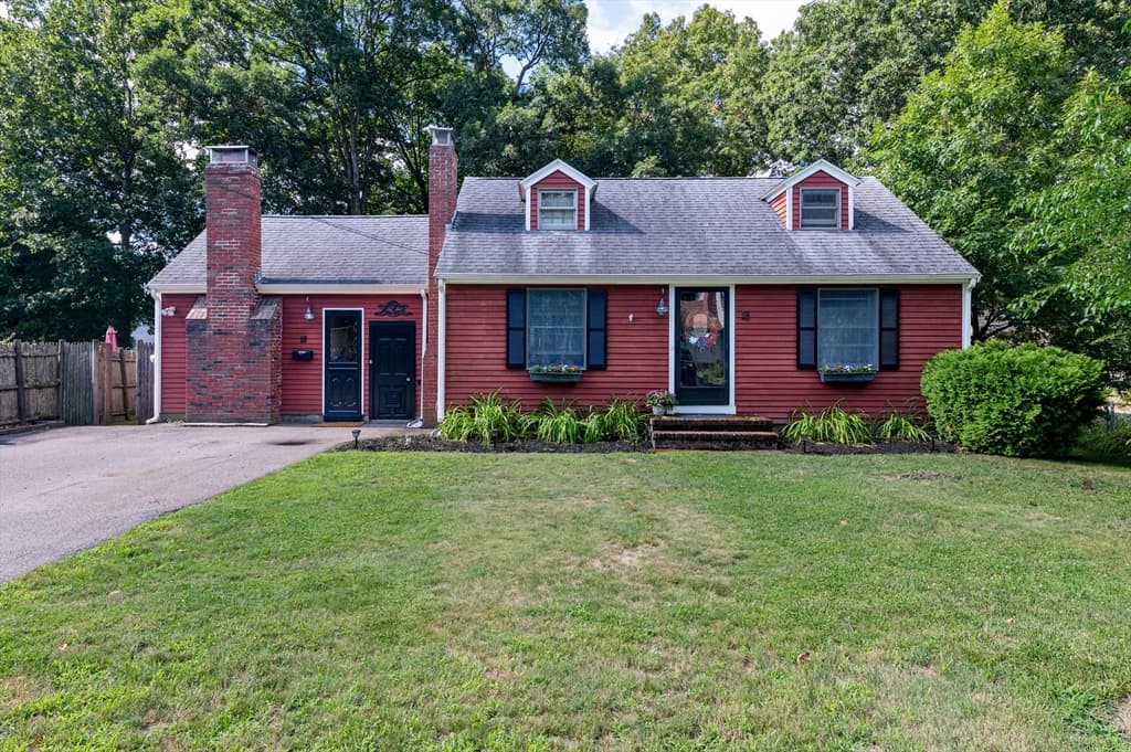 18 Durant Road, Weymouth MA 02190