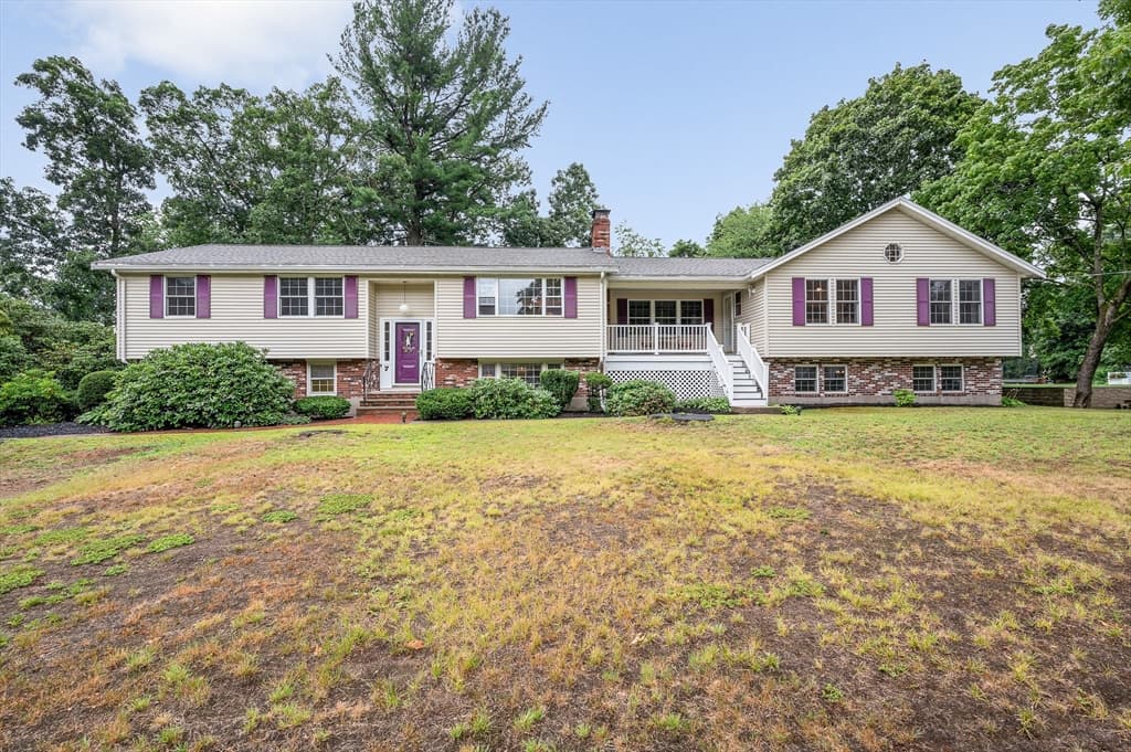 7 Draper Dr, Wilmington MA 01887