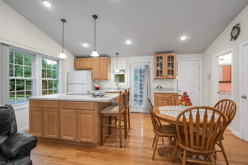 7 Draper Dr, Wilmington MA 01887 photo 28