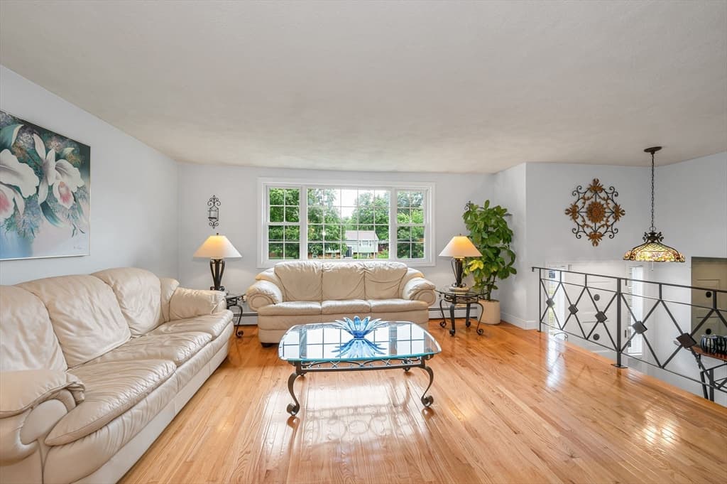 7 Draper Dr, Wilmington MA 01887 photo 5