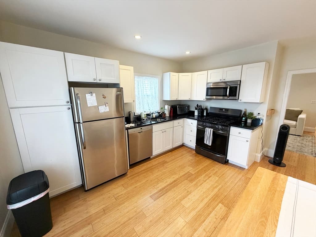 67 Old Harbor, Boston MA 02127 photo 3