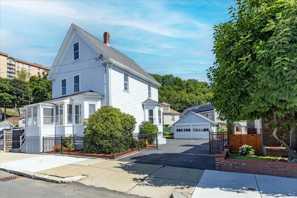 20 Beach St., Malden MA 02148 photo 2