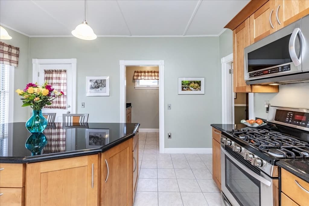 20 Beach St., Malden MA 02148 photo 13