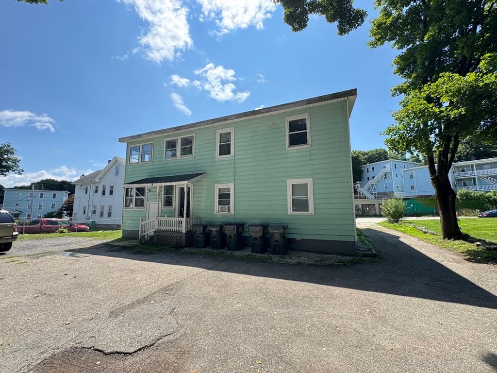 48 Union St, Southbridge MA 01550 photo 6