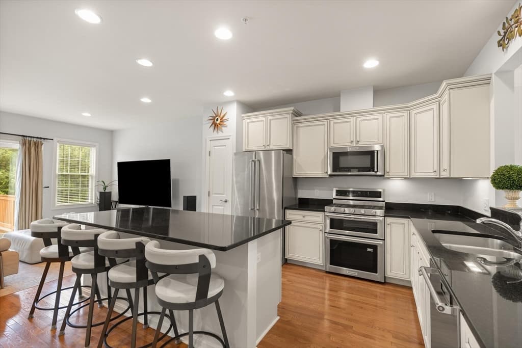 6 Dogwood Way # 6, Hopkinton MA 01748 photo 7