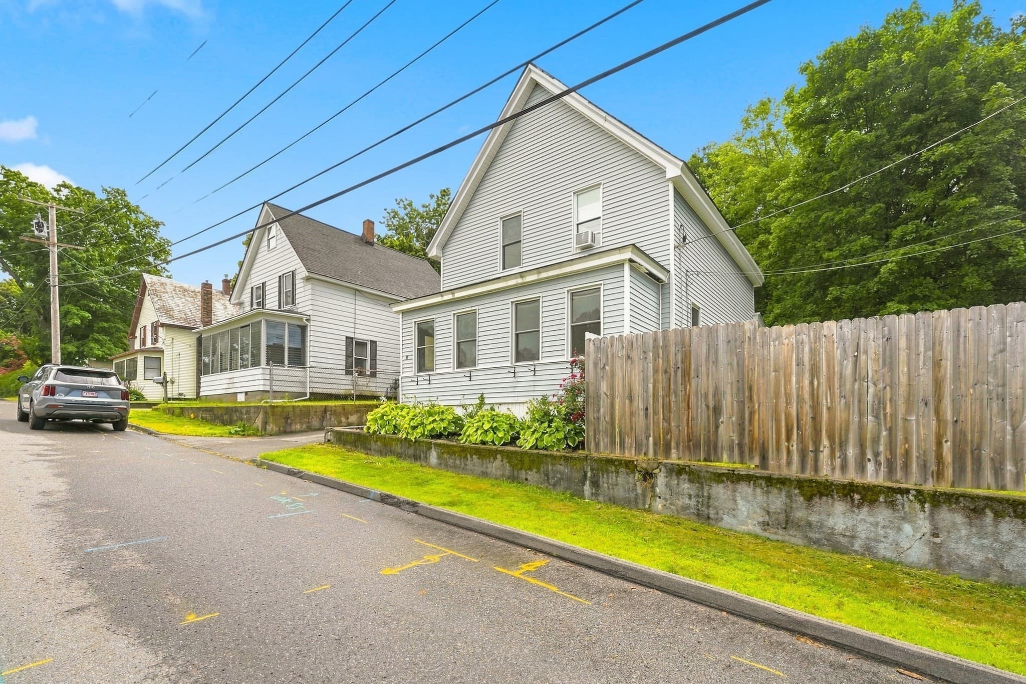 Single Family Residence at 38 Belmont Street, Fitchburg MA 01420, Fitchburg, photo 2 of 30