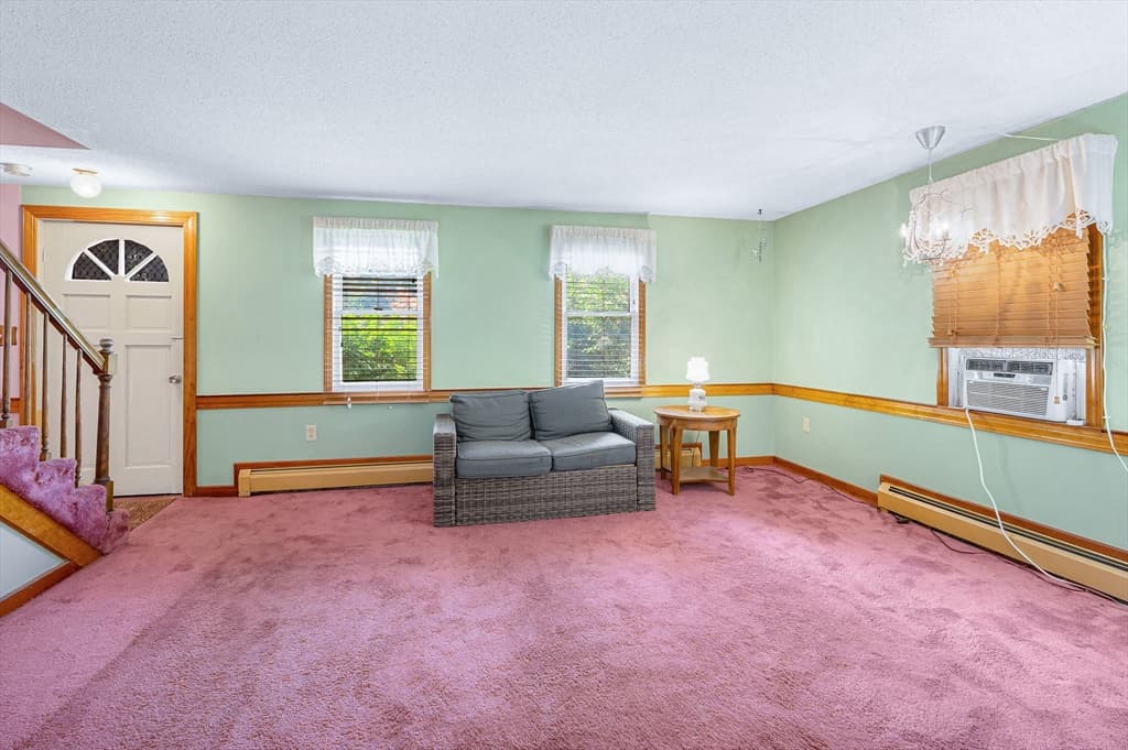 48 Cannington St, Lowell MA 01854 photo 4