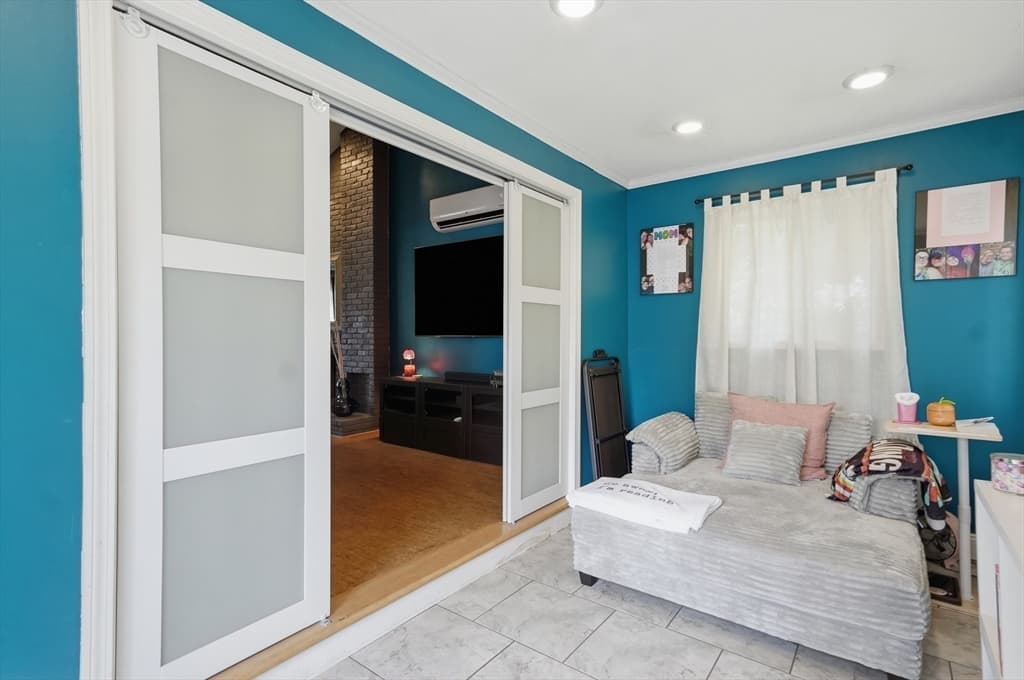 55 New Caster Drive, Lowell MA 01854 photo 13