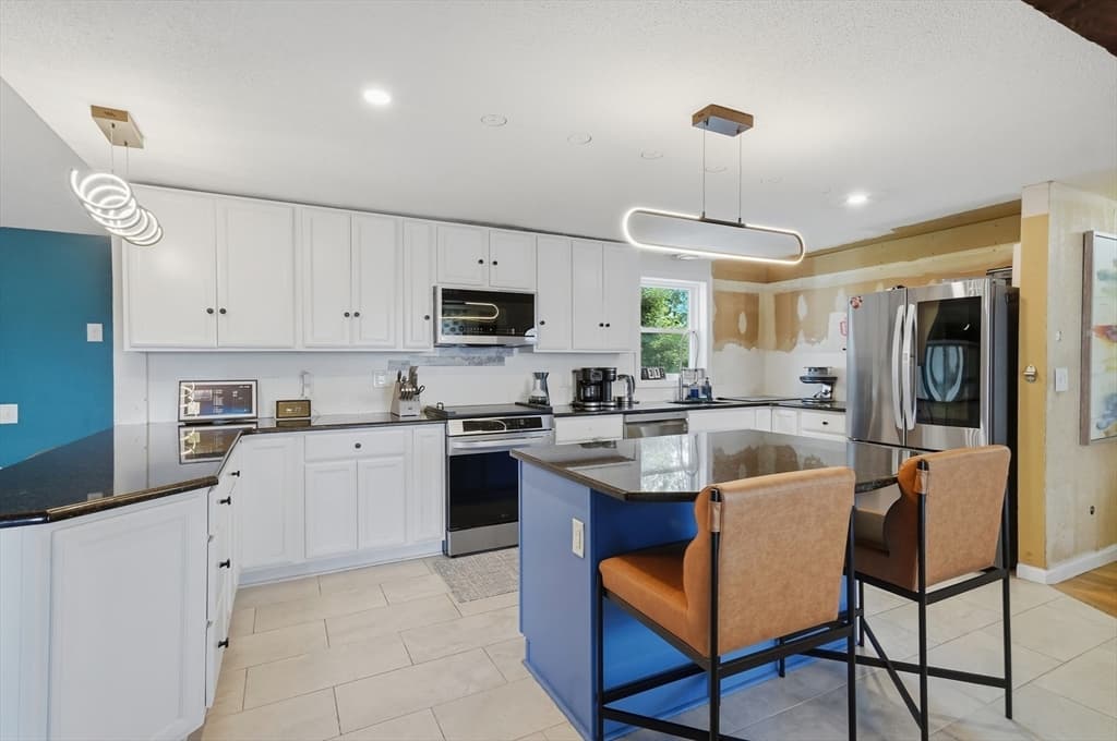55 New Caster Drive, Lowell MA 01854 photo 9