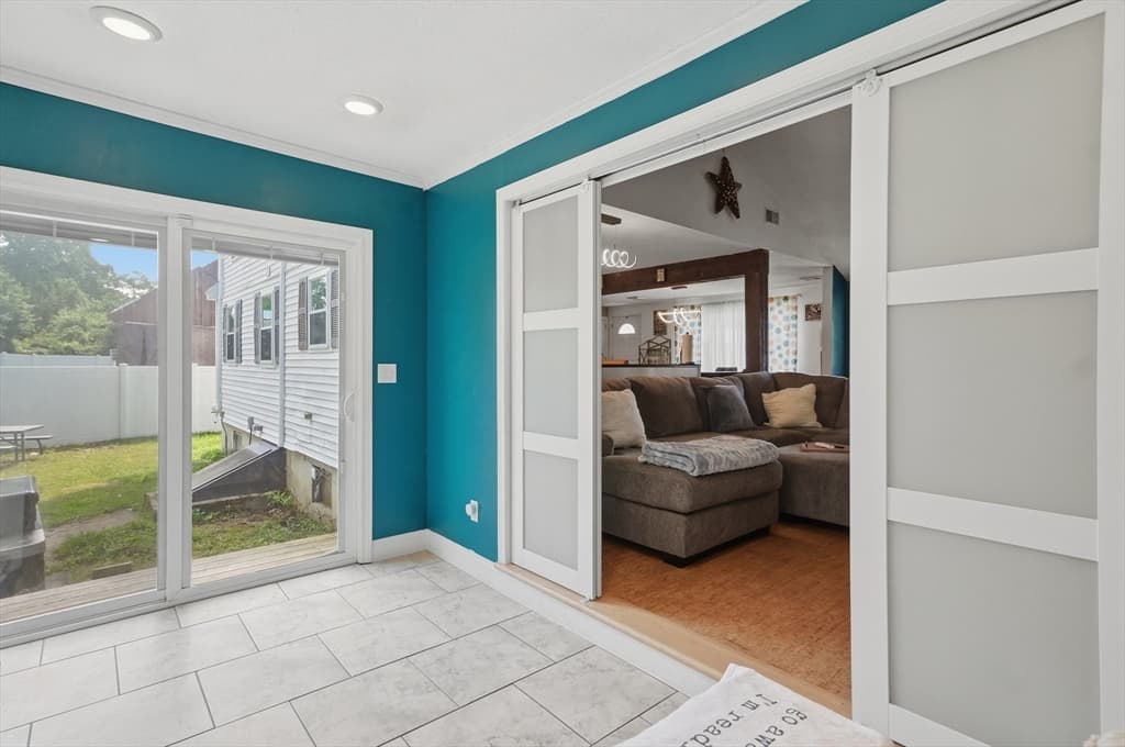 55 New Caster Drive, Lowell MA 01854 photo 14