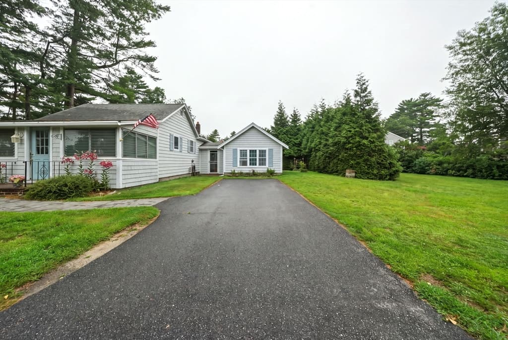 6 Gordon Street, Wareham MA 02576 photo 2