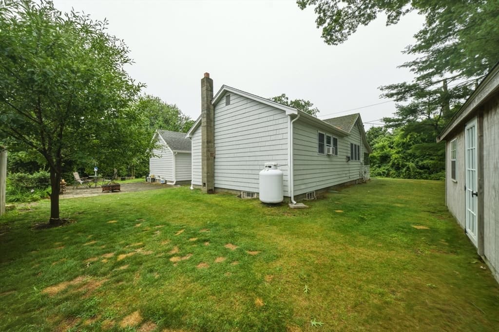 6 Gordon Street, Wareham MA 02576 photo 6
