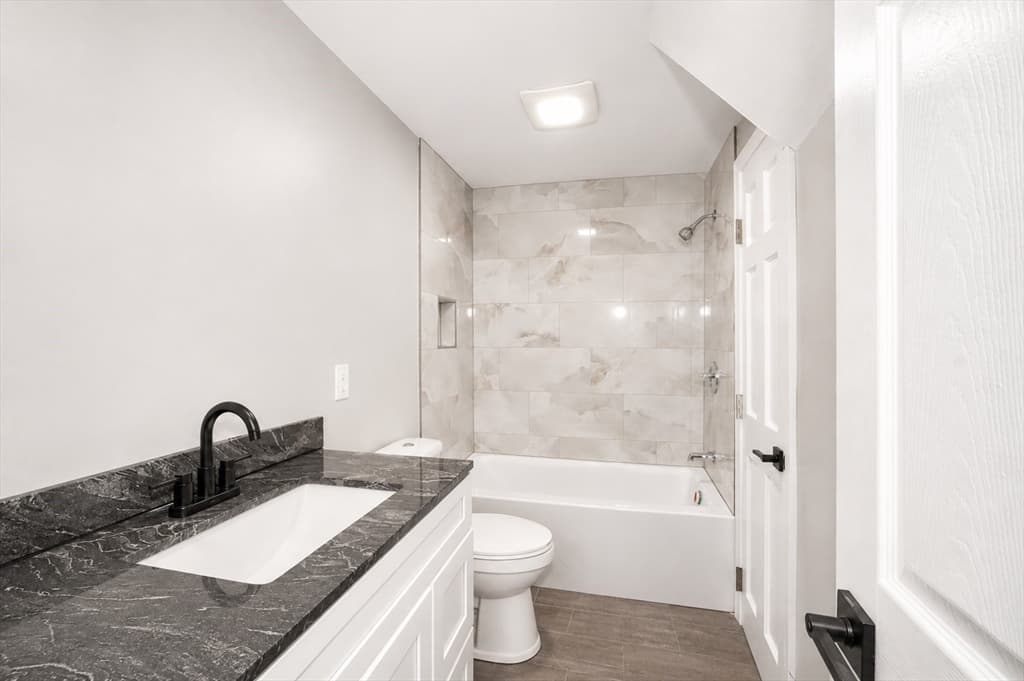 19 Mason St, Taunton MA 02780 photo 13