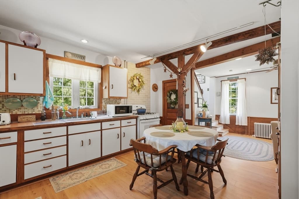 61 Houlton Street, Swansea MA 02777 photo 11