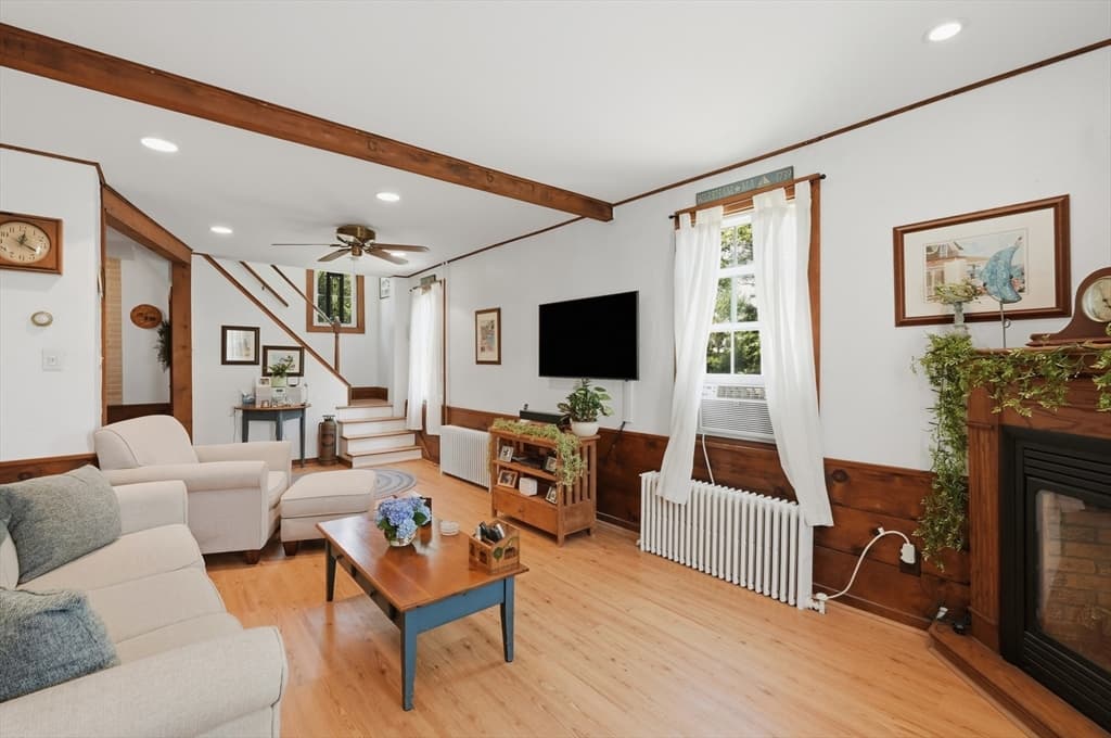 61 Houlton Street, Swansea MA 02777 photo 8