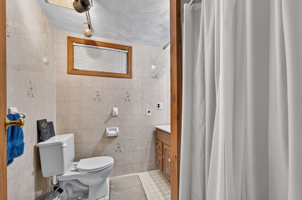 39 Hillsdale Rd, Dedham MA 02026 photo 19