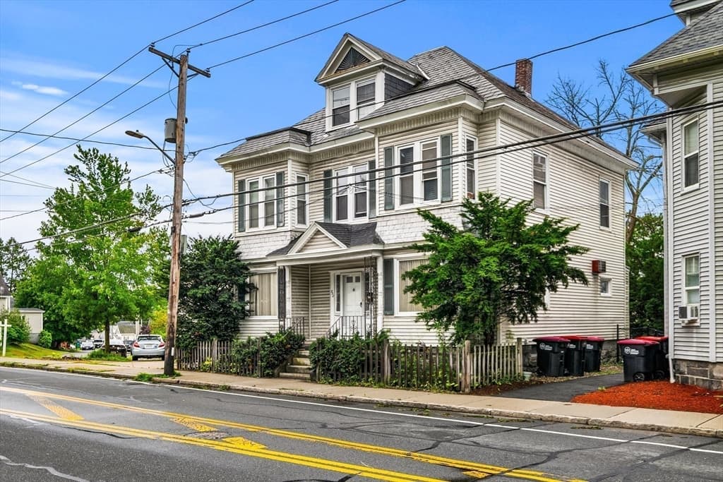 952 Bridge St, Lowell MA 01850 photo 25